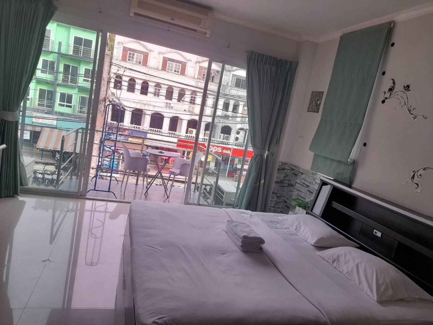 Sweet Dream Hotel Patong Phuket Exterior foto